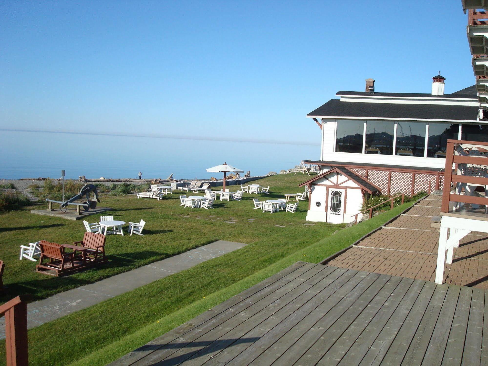 Hotel Motel Belle Plage Matane Exterior foto